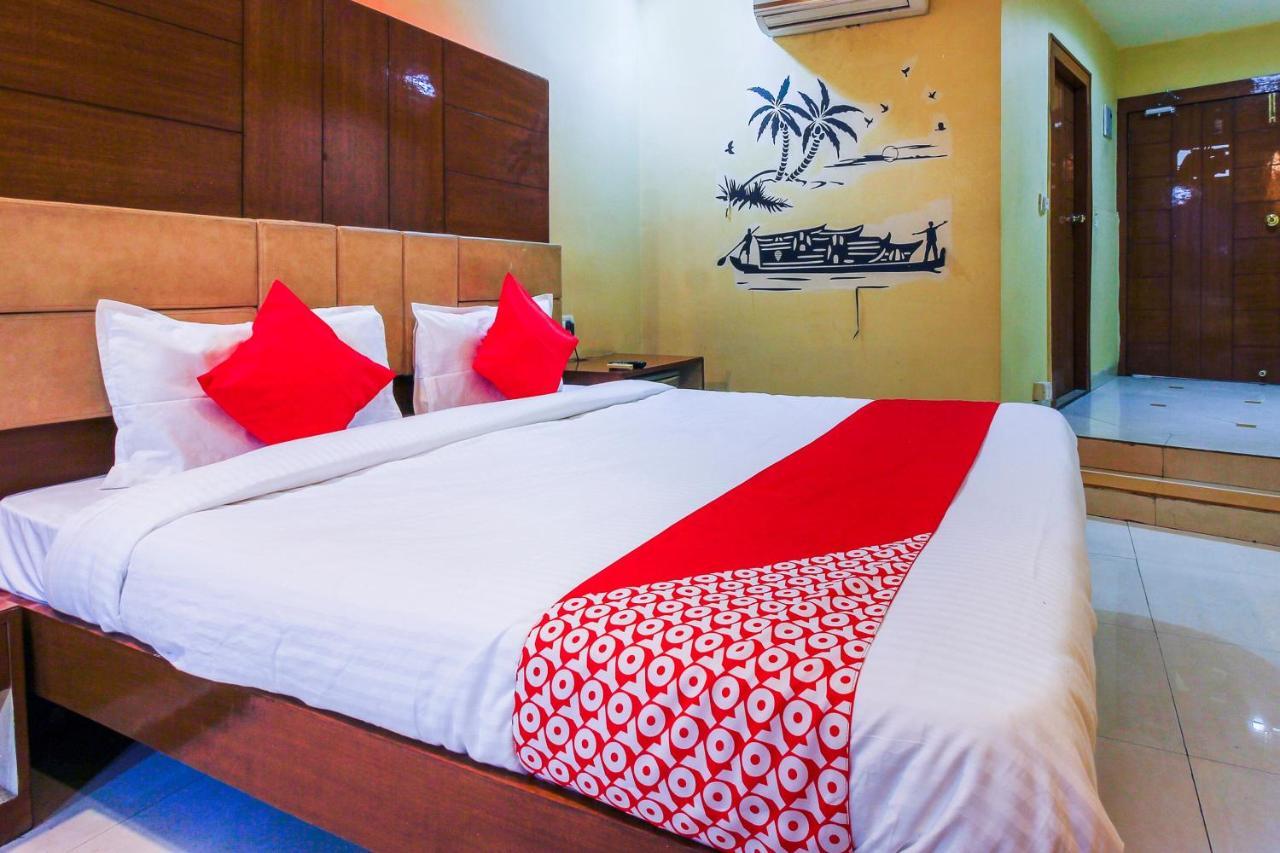 Oyo Hotel Metro International Near Lb Stadium Hyderabad Esterno foto